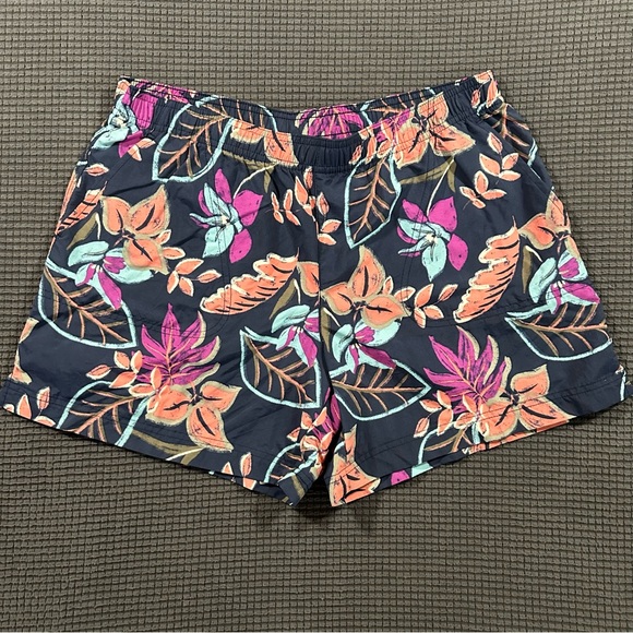Columbia Pants - Columbia Womens Floral Print Navy Athletic Shorts Size Medium Lightweight Active